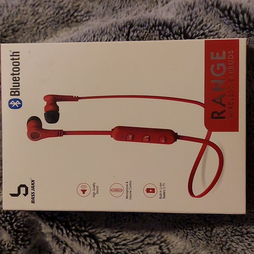 Wireless earbuds